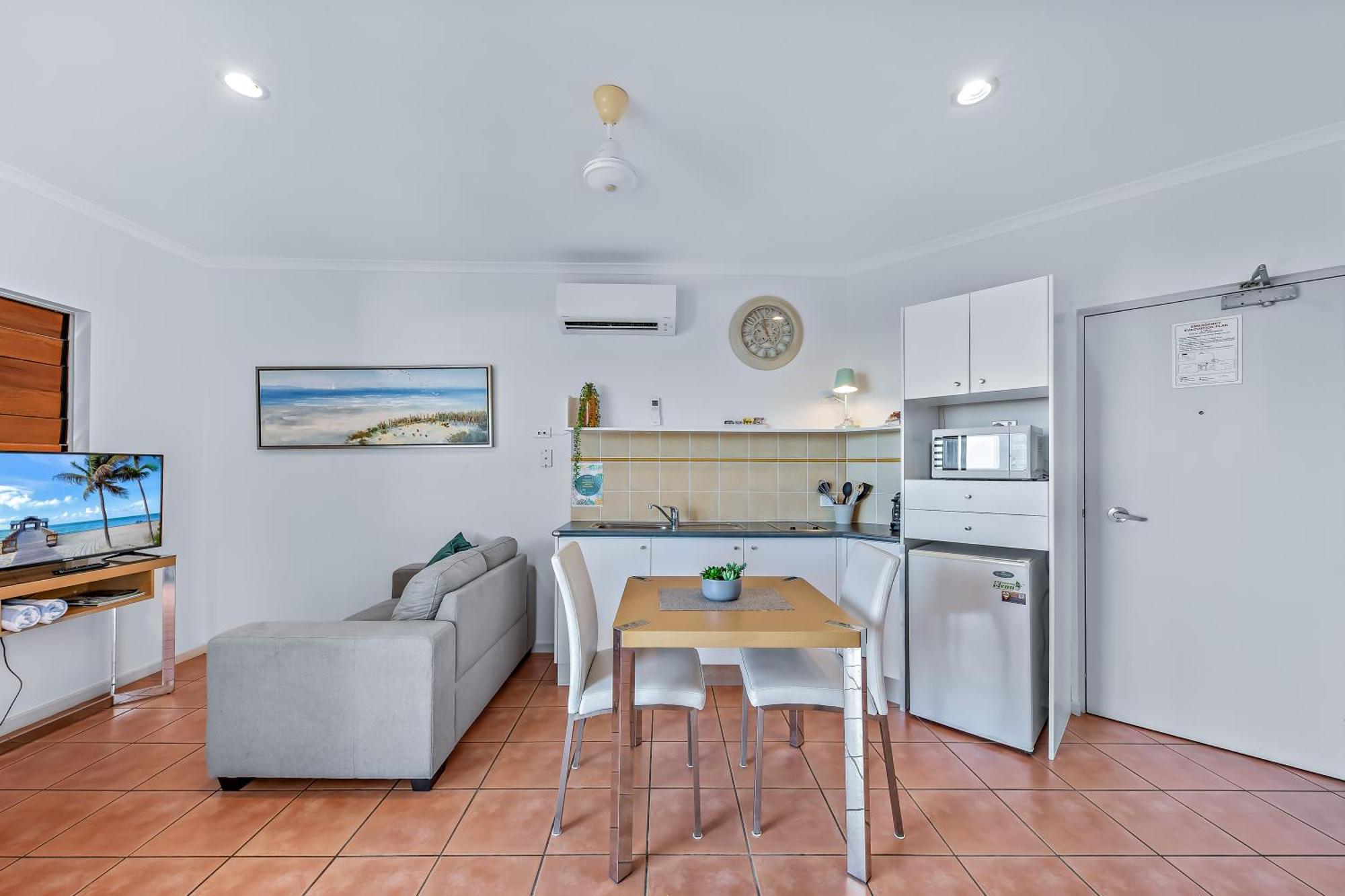 Spa Haven 17B Ocean View Airlie Beach Exterior photo