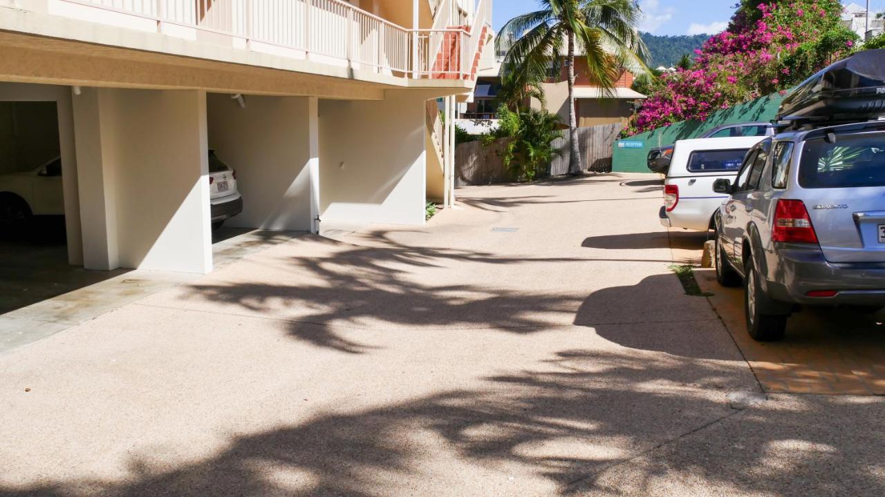 Spa Haven 17B Ocean View Airlie Beach Exterior photo